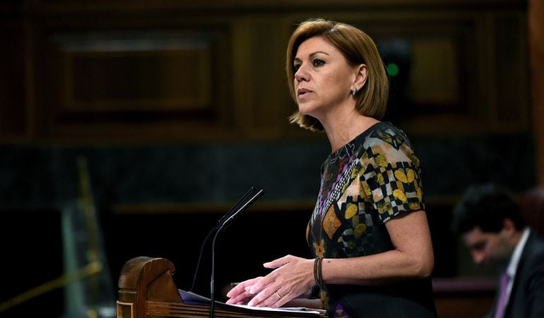 La ministra de Defensa, María Dolores de Cospedal, en el Congreso de los Diputados. 