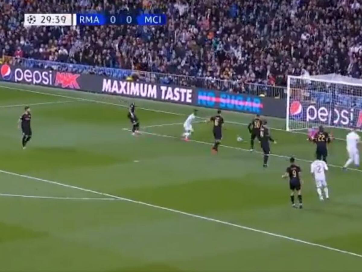 El incomprensible gol fallado por Vinicius