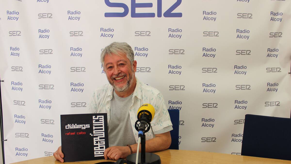 Rafa Calbo mostra els seus 'Diàlegs laberíntics' en la seu de la Fundació Mutua Levante