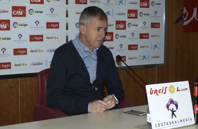 Lucas Alcaraz en rueda de prensa.