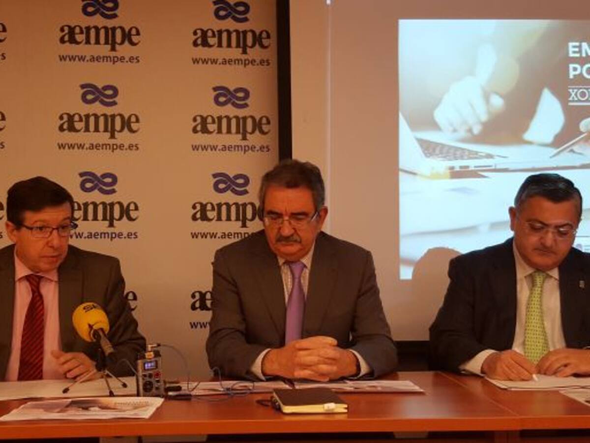 Los empresarios hablan de la crisis en pasado