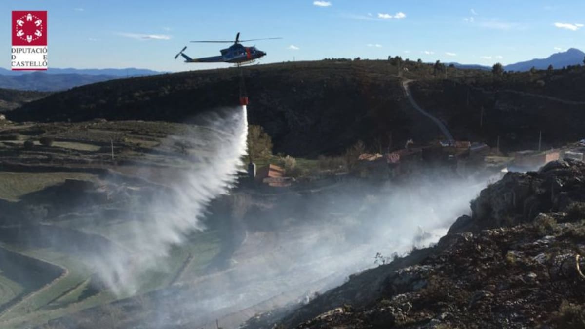 Incendios forestales y retirada de árboles y objetos en una jornada marcada por el viento