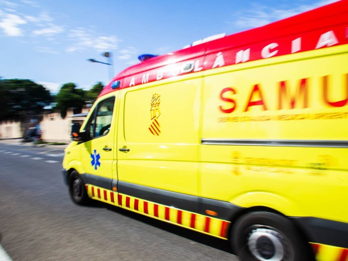 Fallece ahogado un menor de 16 años en la playa de Benicàssim