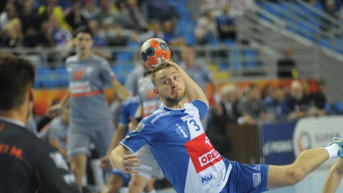 El Ademar apela a la épica