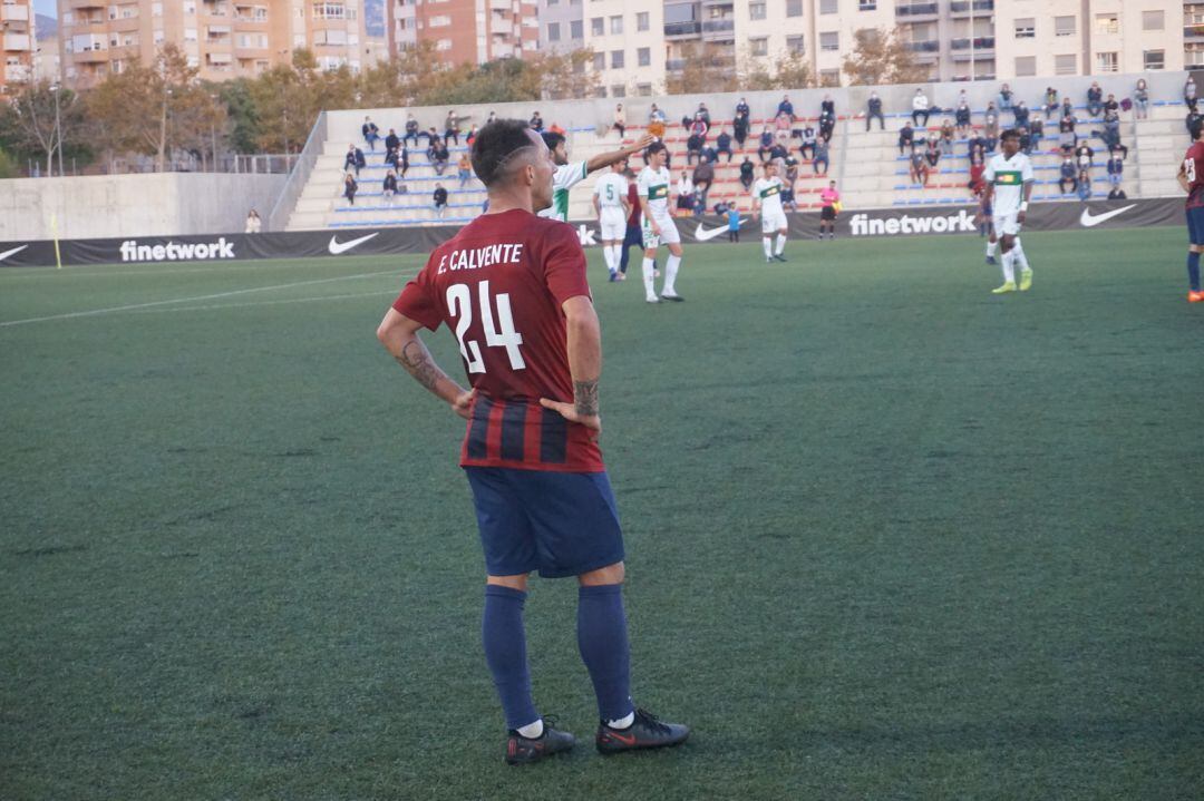 Ezequiel Calvente es uno de los peligros del Eldense en La Magdalena