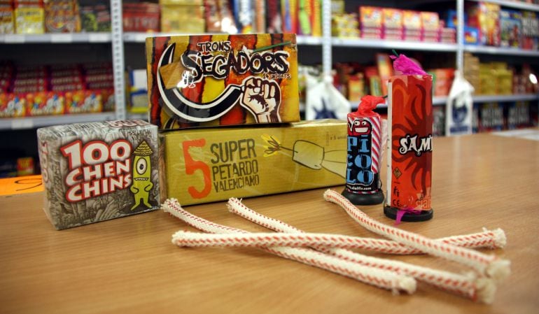 Material pirotècnic divers.