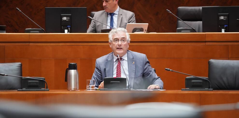El consejero de Agricultura, Ganadería y Medio Ambiente, Joaquín Olona, durante la comparecencia de Presupuestos
