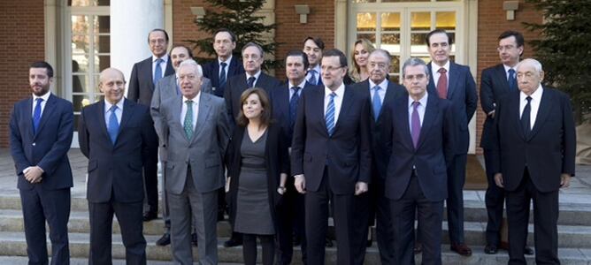 Foto de familia de los participantes en la reunión de la Fundación Carolina