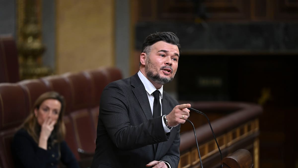 Rufián llama a Trump "defraudador, pedófilo y violador" y acusa a PP y Vox de ser la "cuadrilla de lamebotas de un bully"