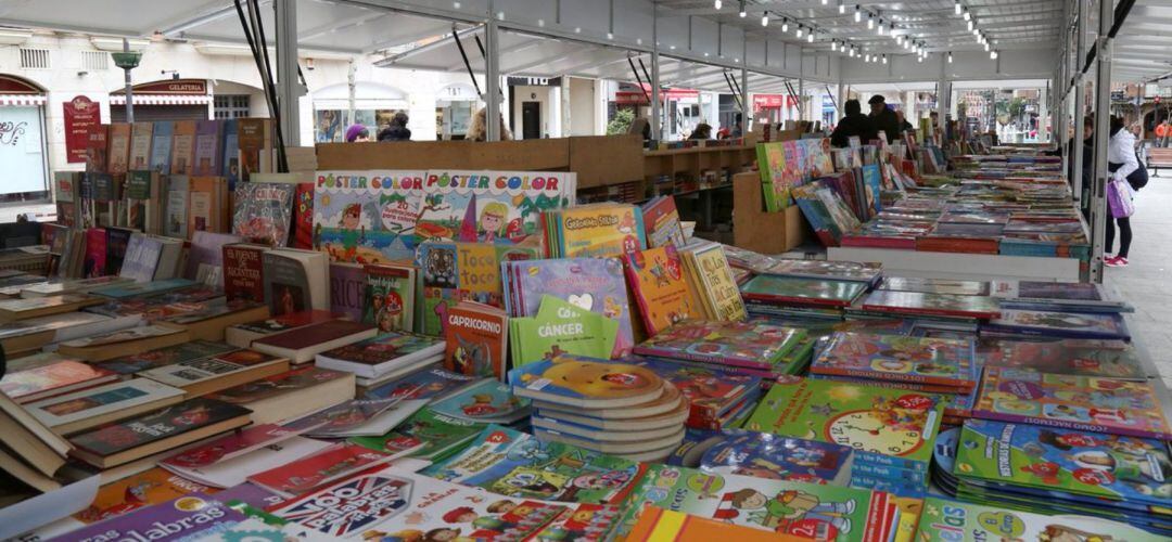 La feria del libro de Leganés continúa durante toda la semana