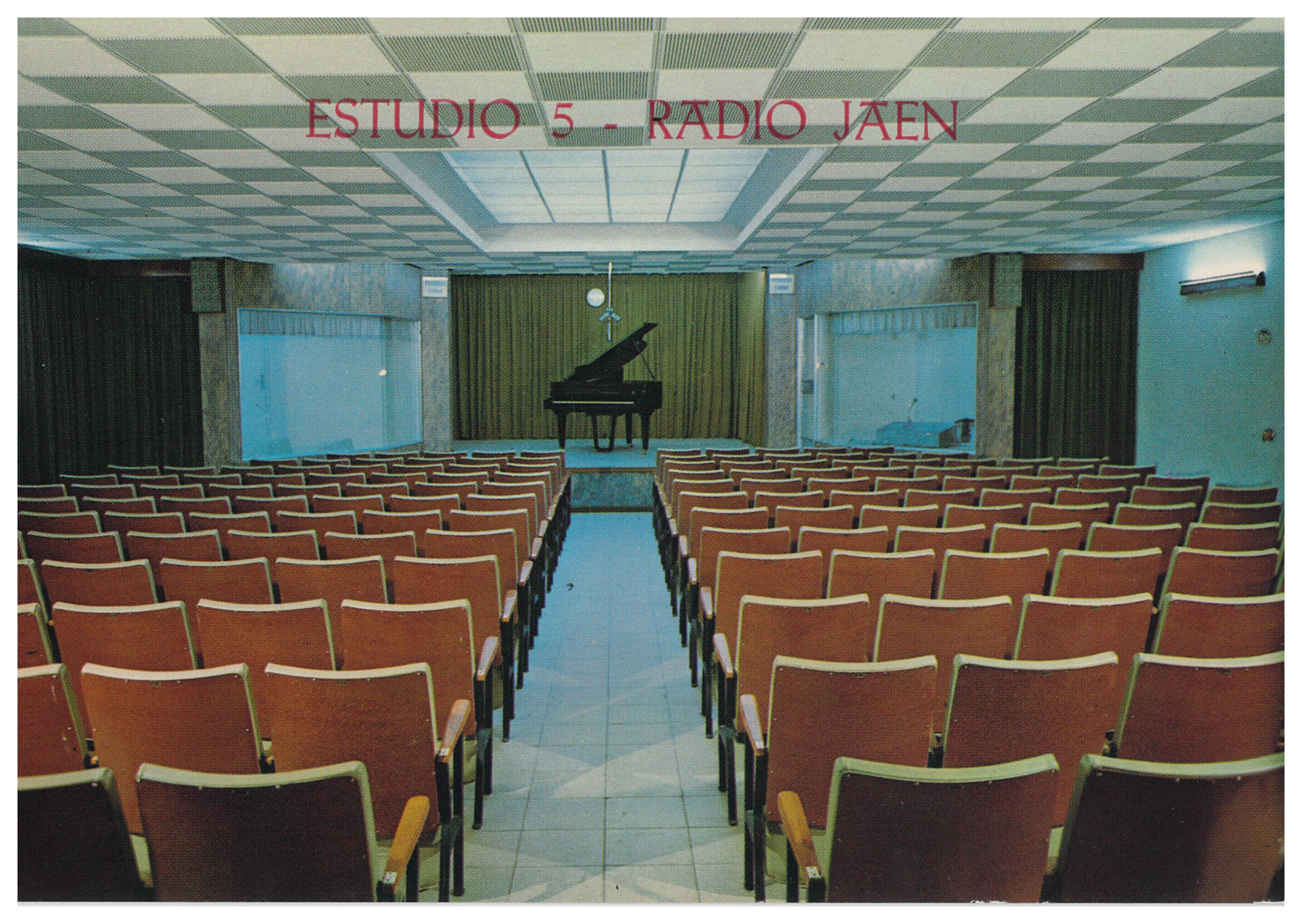 El desaparecido Estudio 5 de Radio Jaén Cadena SER.