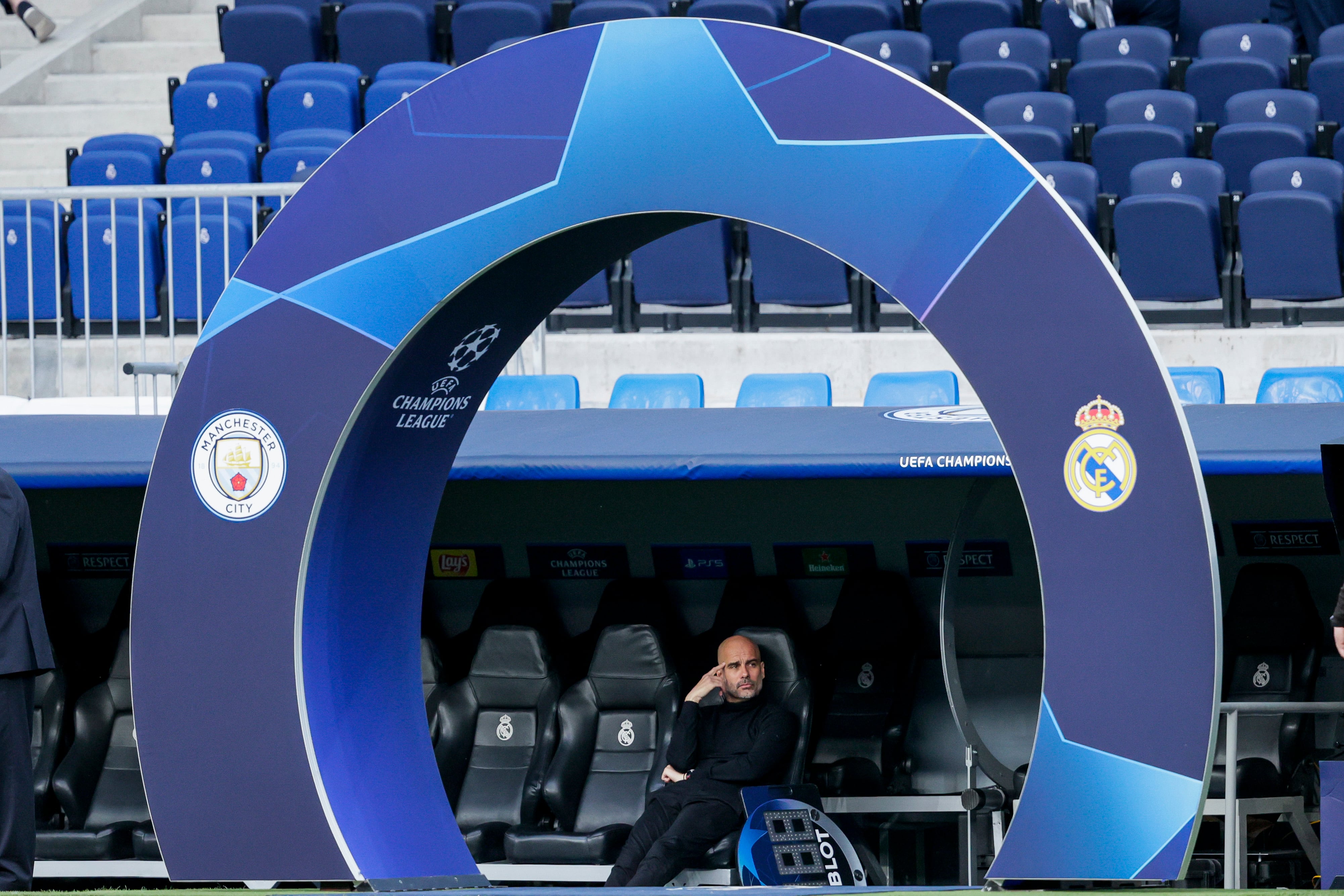 Guardiola, en el banquillo del Bernabéu, el año pasado.