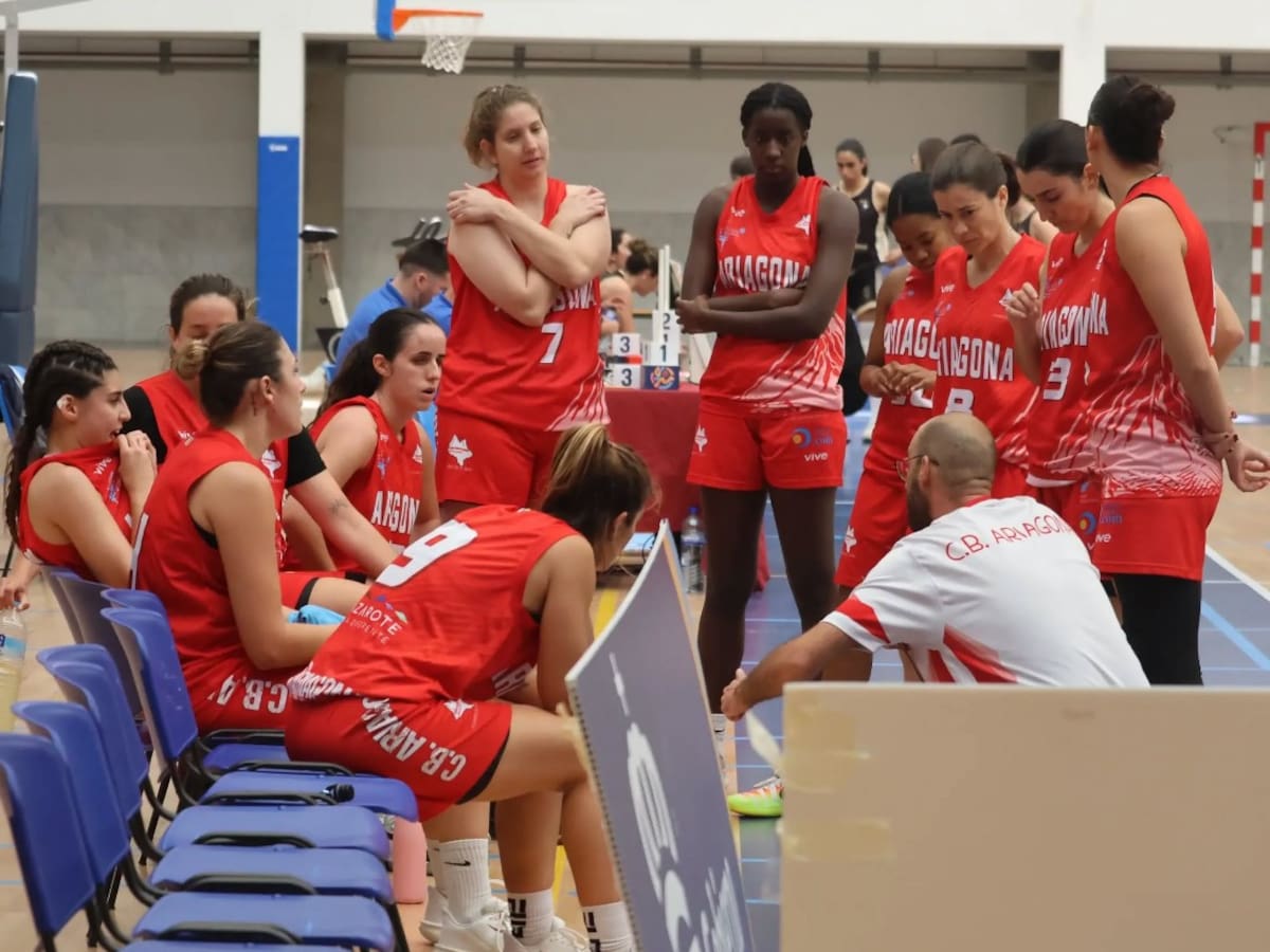 Ariagona cae en un final ajustado en casa de Felipe Antón