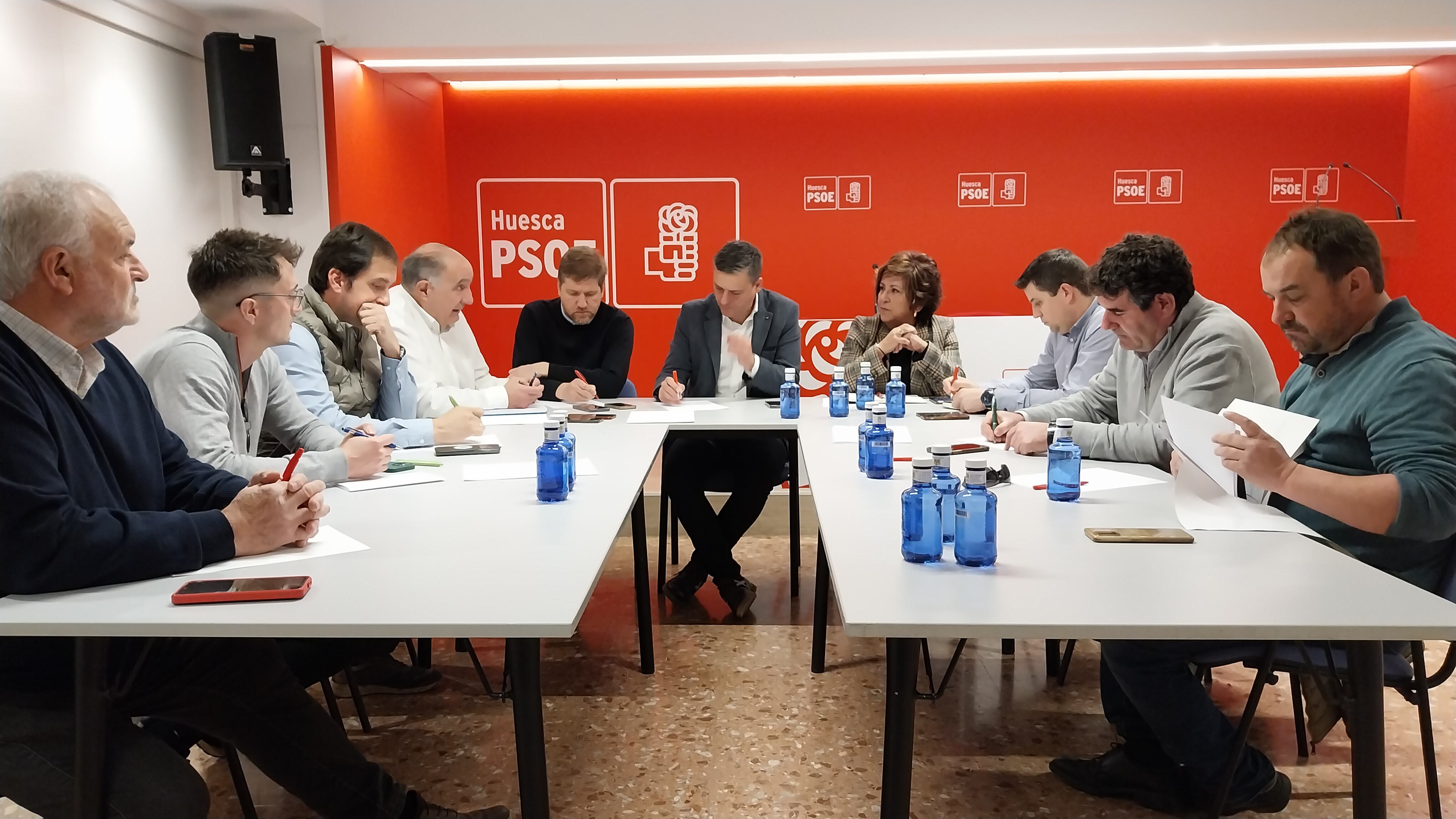 Reunión de los socialistas del Alto Aragón con los sindicatos agrarios