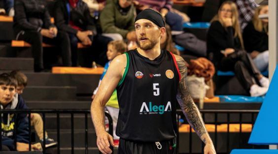 L'escorta nord-americà arriba a Menorca després de deixar una gran empremta a l'Alega Cantabria.