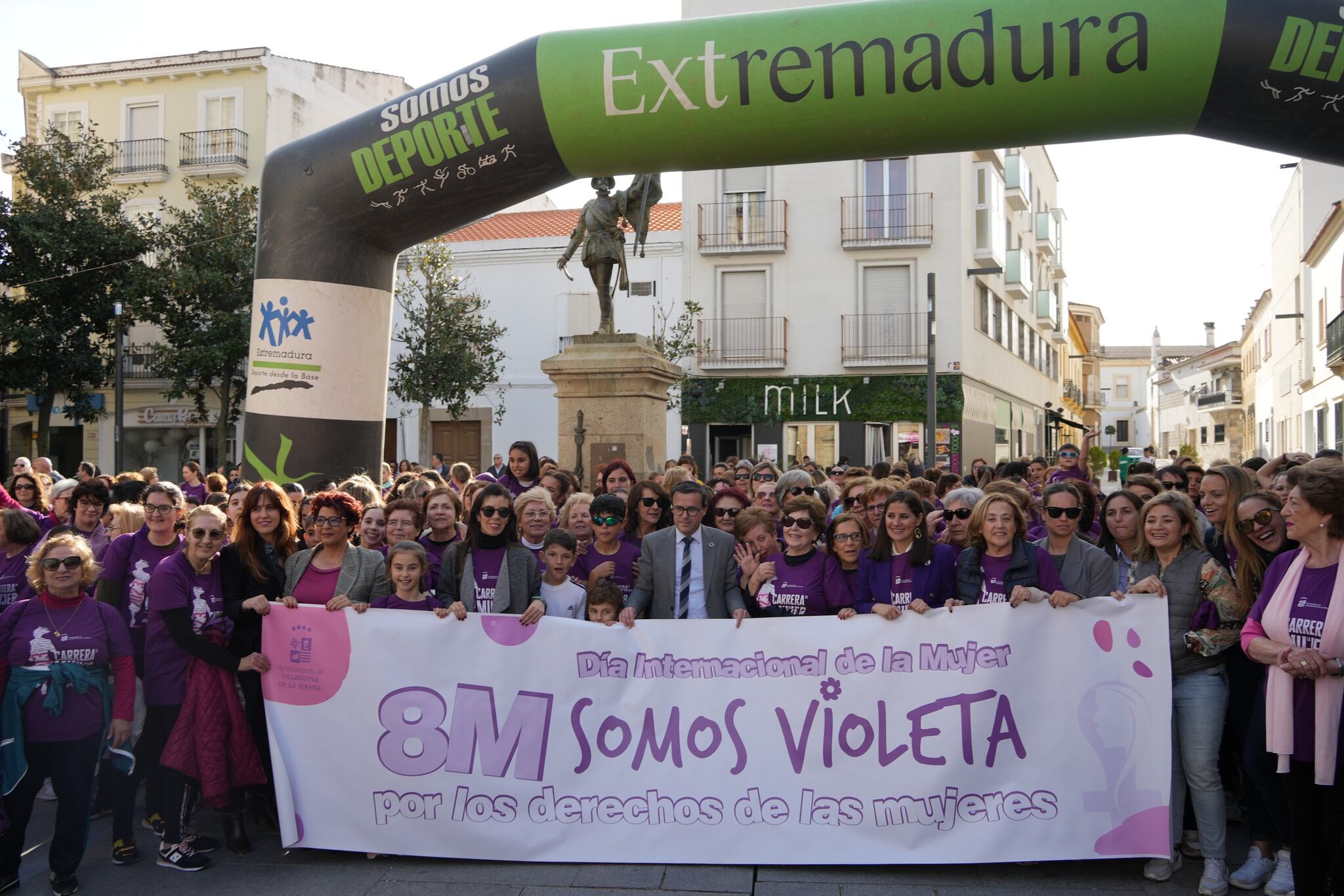 Inicio de la Carrera de la Mujer