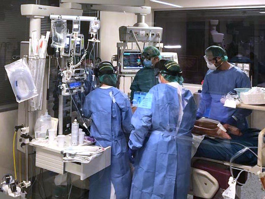 Paciente en la UCI del Hospital Clínico Universitario de Valladolid