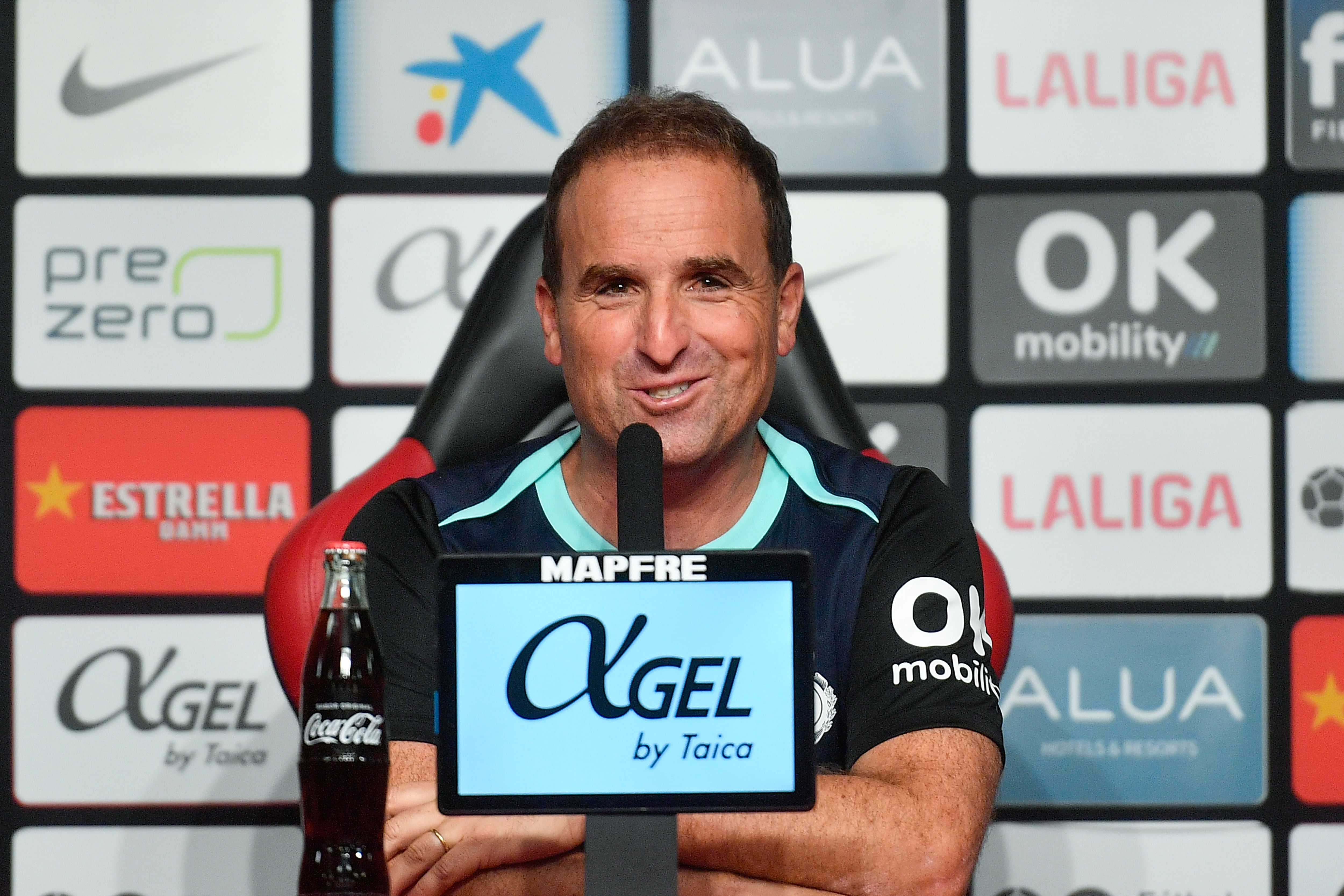 PALMA DE MALLORCA, 19/10/2024.- Rueda de prensa del entrenador del RCD Mallorca Jagoba Arrasate en Son Moix, Palma de Mallorca, este sábado. EFE/ Miquel A. Borràs
