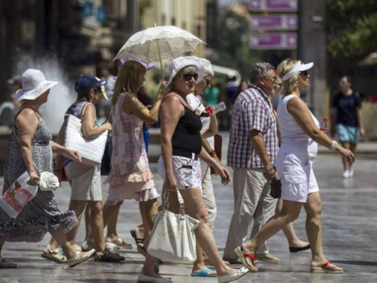 Bajan las reservas de turistas británicos para esta campaña
