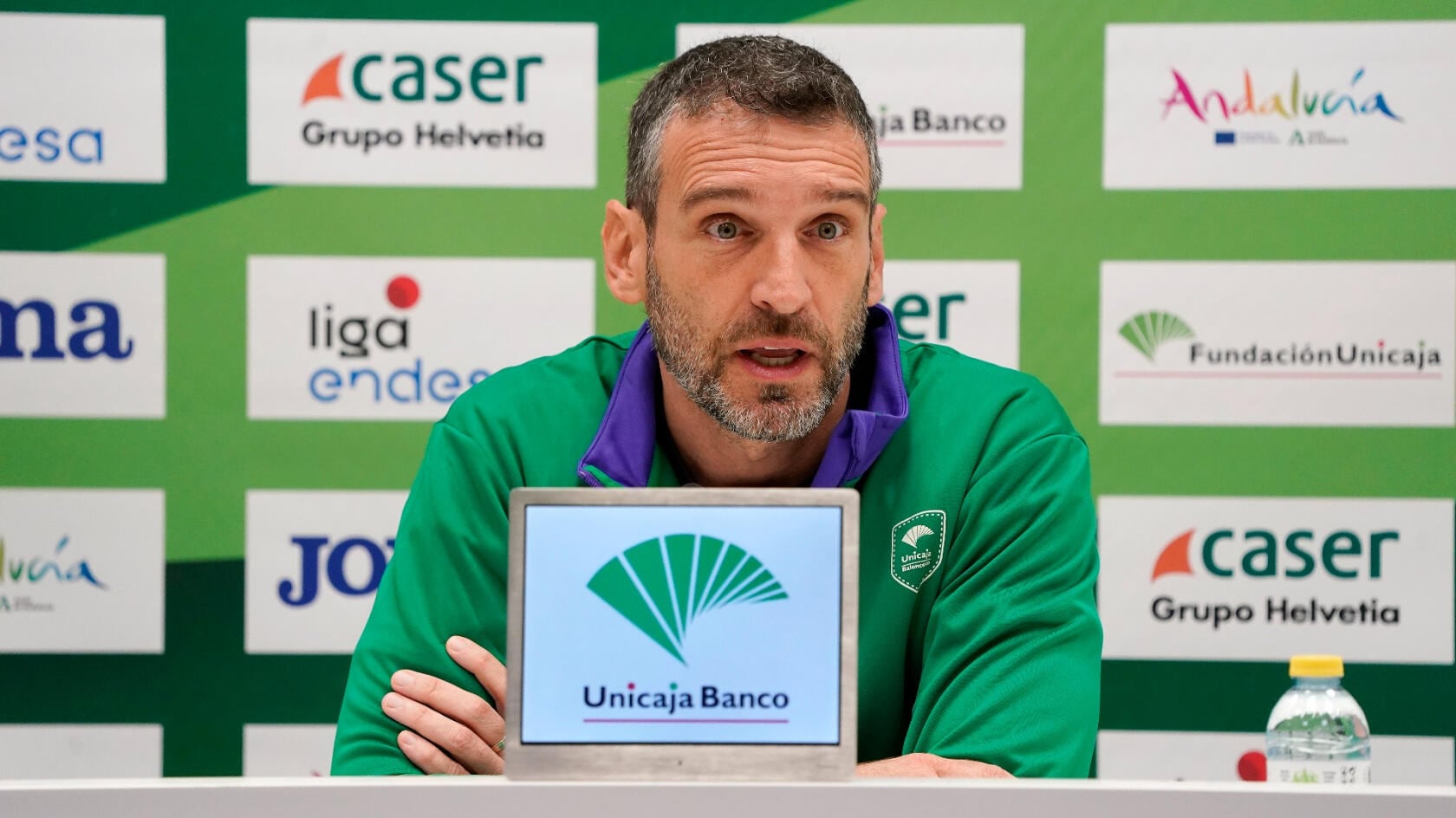 Ibon Navarro, en la sala de prensa de La Rosaleda