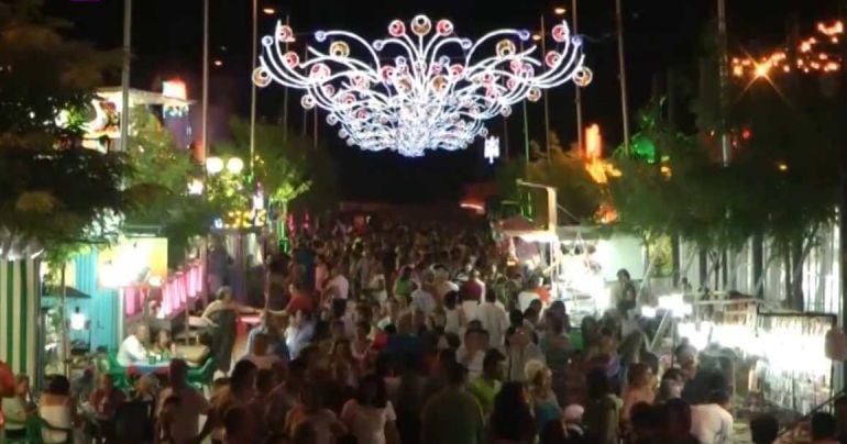 El ferial de Baeza se iluminará en la noche de este sábado