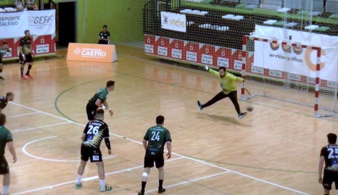 Fran Tirado ha parado un penalti decisivo a falta de segundos para el final