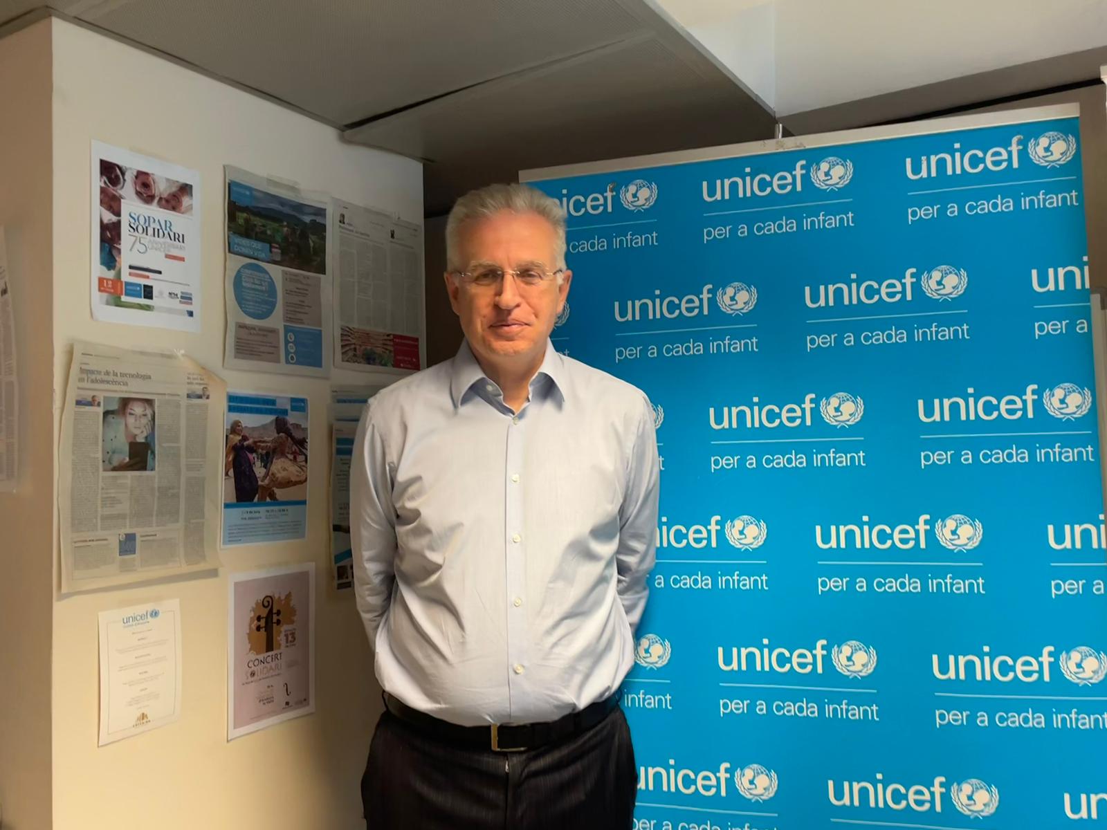 El director d&#039;Unicef, Albert Mora, a la seu del comitè nacional, a Andorra la Vella.