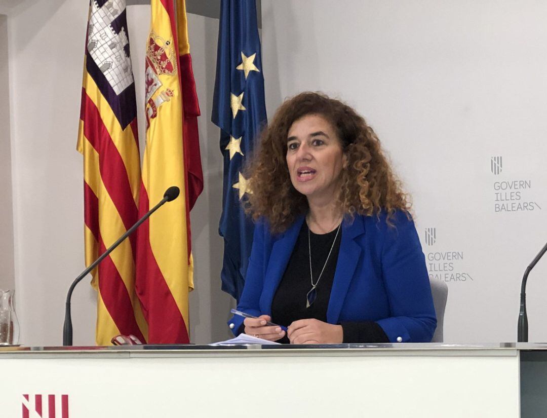 La portavoz del Govern, Pilar Costa, en rueda de prensa