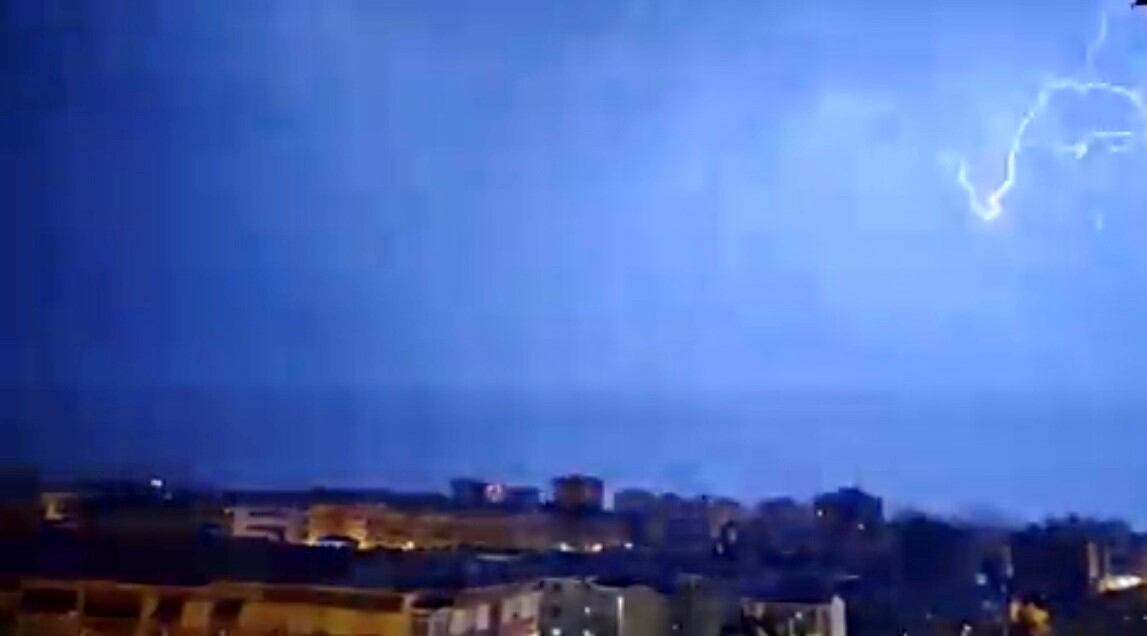 Los rayos iluminaron la madrugada de Málaga