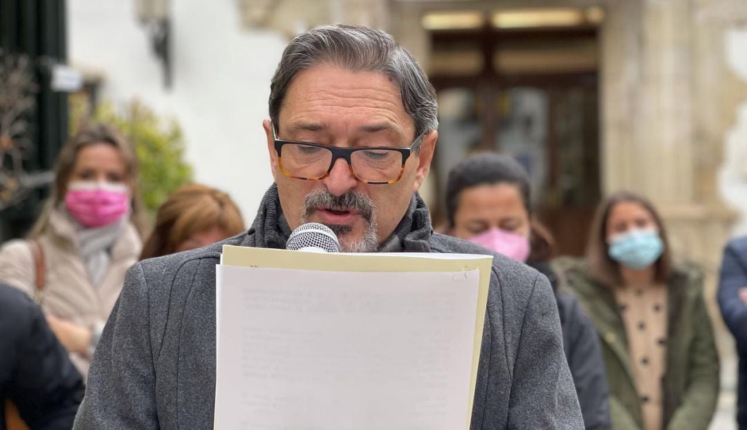 Valeriano Martín, alcalde de Alcaudete, durante un acto en la localidad.