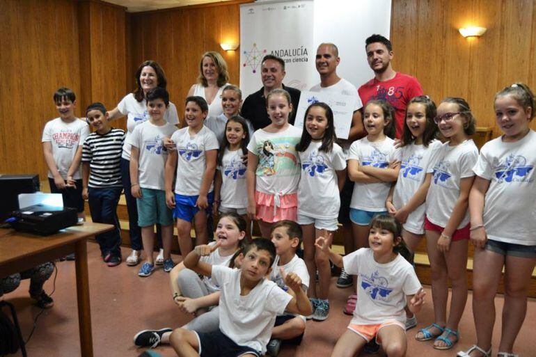 Presentación de los resultados del proyecto &#039;Cuídate, cuídalo&#039; en Pinos Puente(Granada)