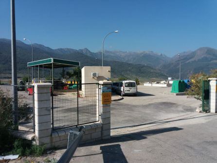 El nuevo &#039;Punto de acopio de residuos de la construcción&#039; está ubicado junto al &#039;Punto Limpio&#039; de Bedmar