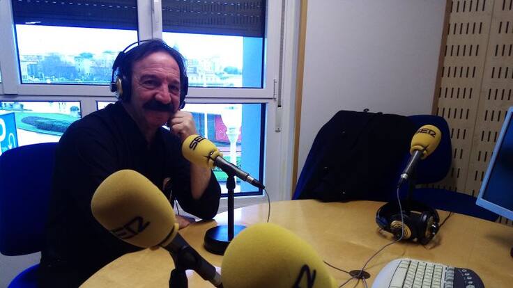 Jose Antonio Lobato, "El circuito de teatro asturiano no funciona"