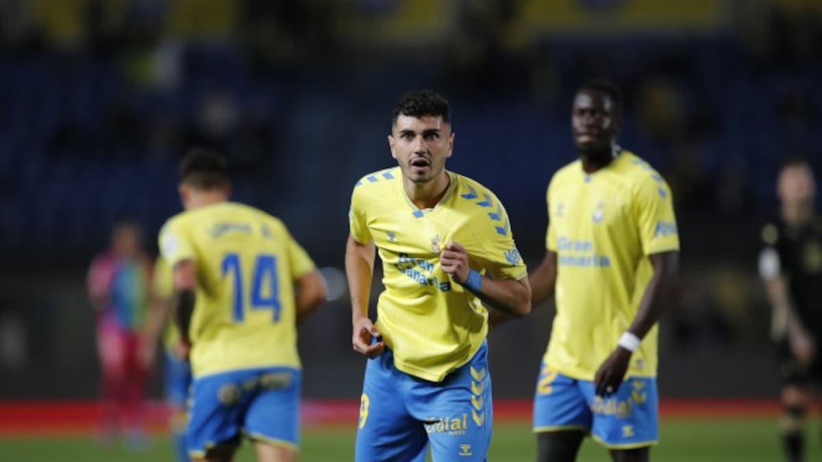 Rafa Mujica se hace sitio en el equipo titular