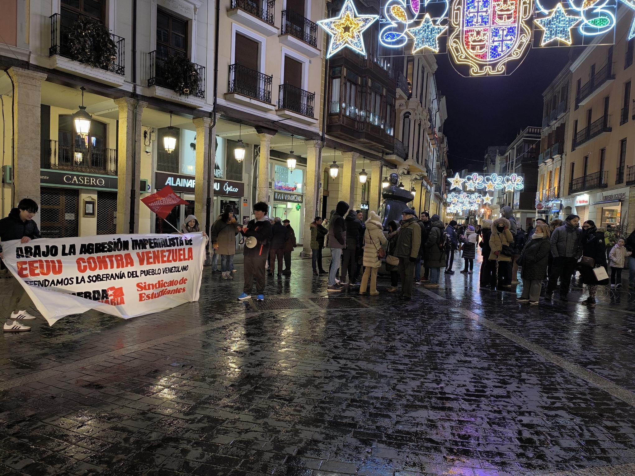 Concentración contra el ataque de EEUU a Venezuela