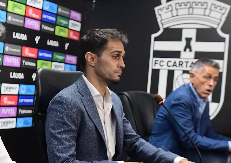 Alejandro Arribas durante una comparecencia en el Cartagonova