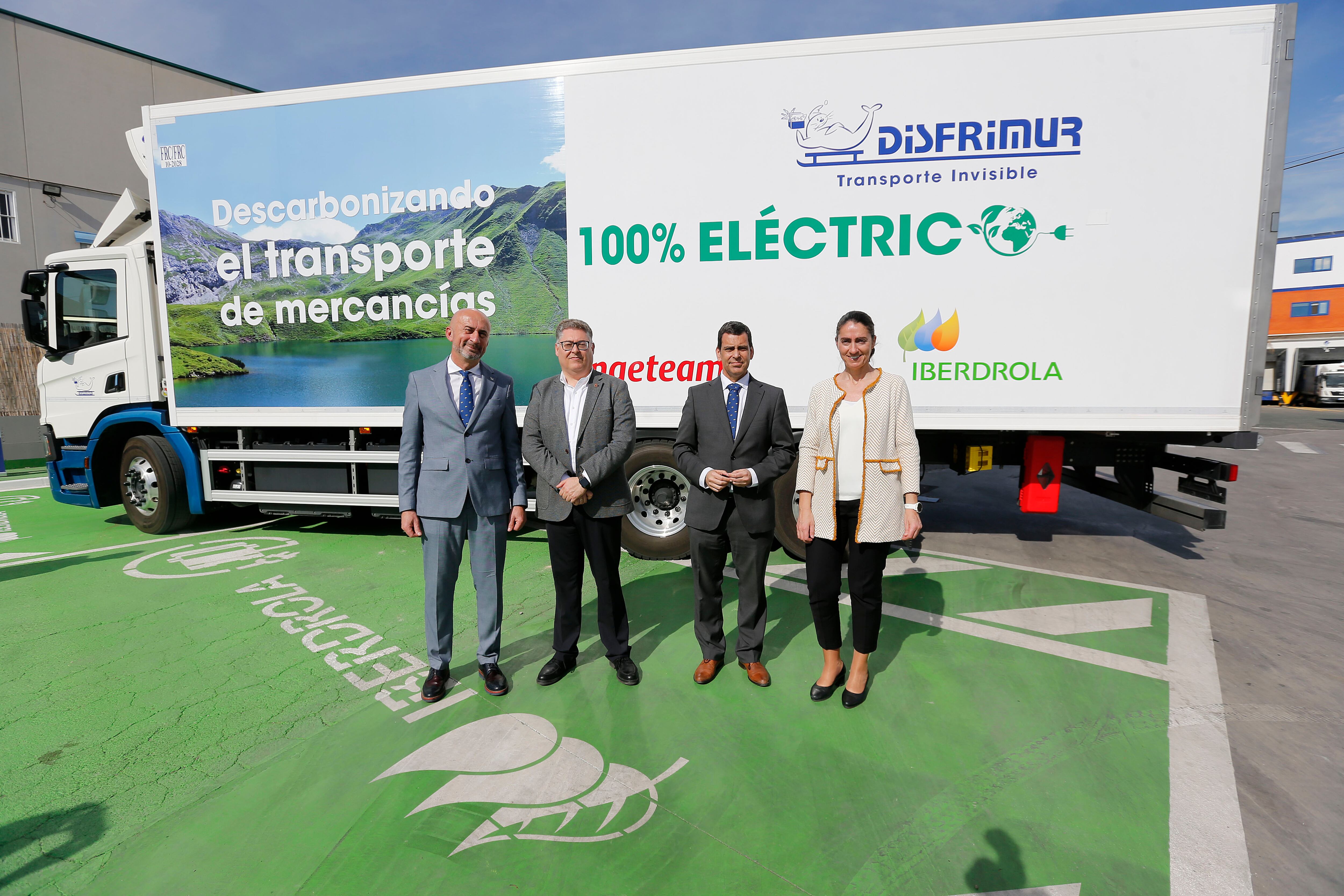 Iberdrola y Disfrimur han puesto en marcha el primer proyecto de electrificación para camiones