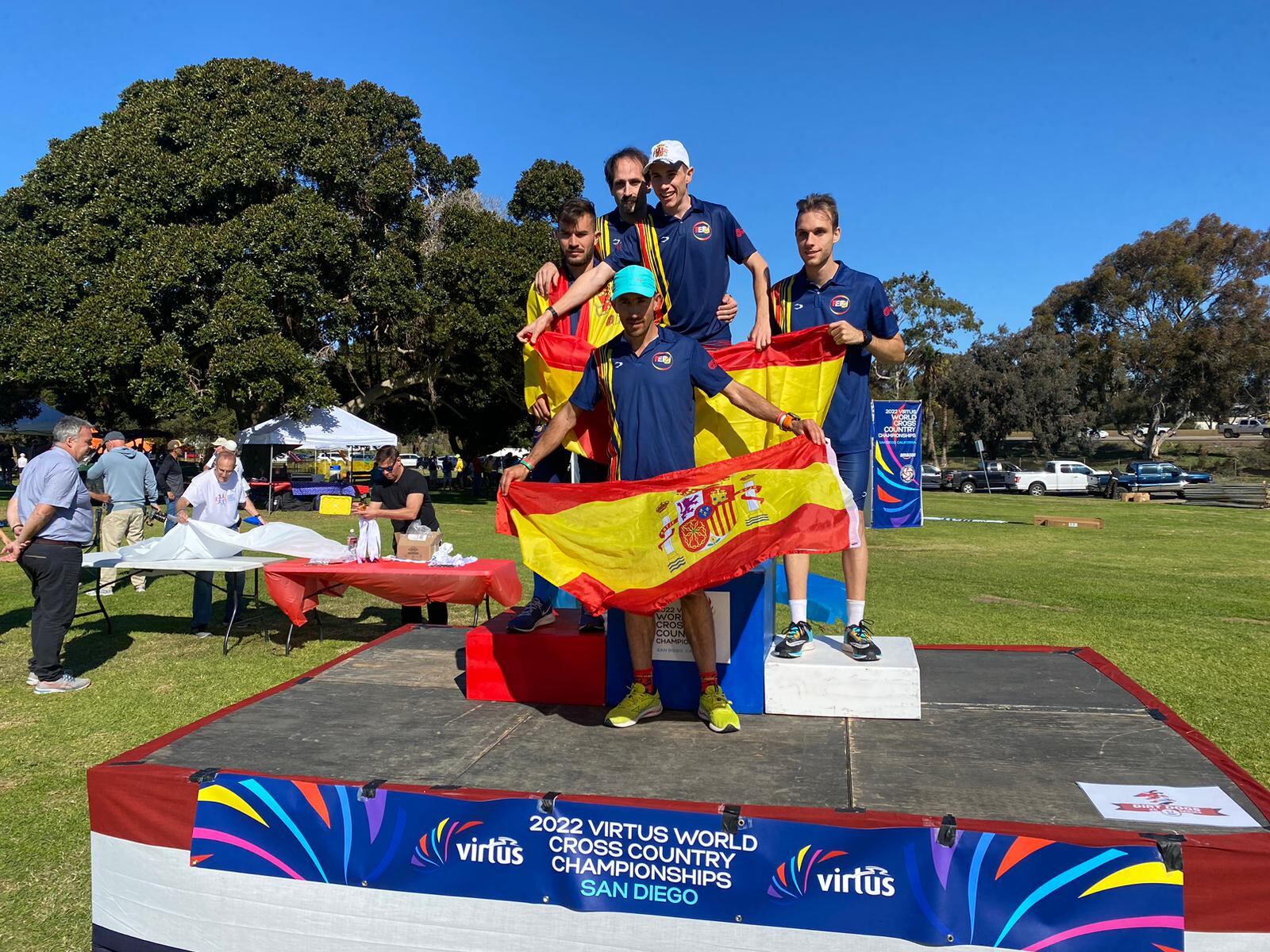 José Morote celebra su medalla de oro