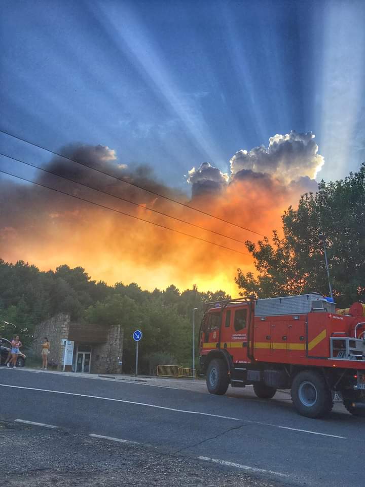 Imagen del incendio desde la zona de El Casarito.