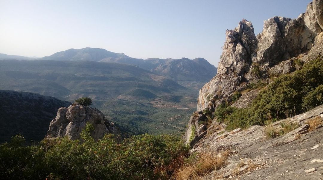 Imagen de la sierra de la Algaida, perteneciente al municipio de Carcabuey