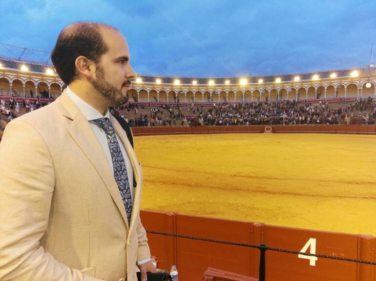 El poregonero Juan Luís Adrada en la Real Maestranza de Sevilla.