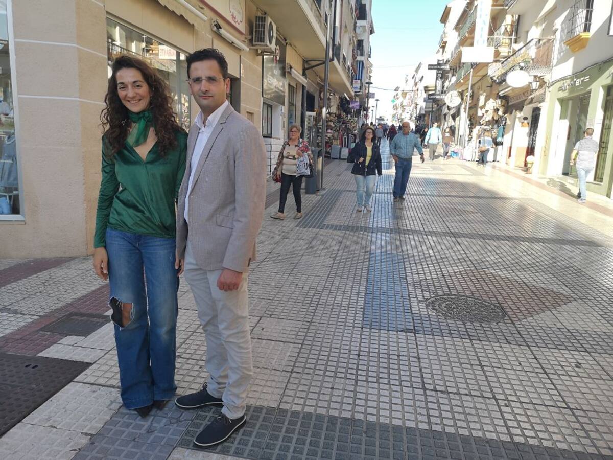 El PSOE pide a la Junta que pare los recortes en las ayudas al comercio local