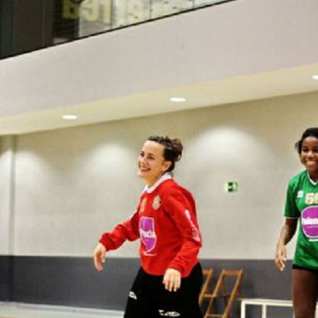 Sara García en la presentación de un partido