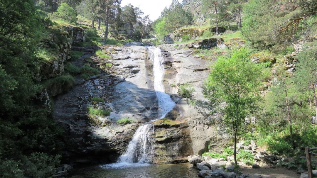 Área Recreativa &quot;El Chorro&quot;, en Navafría.