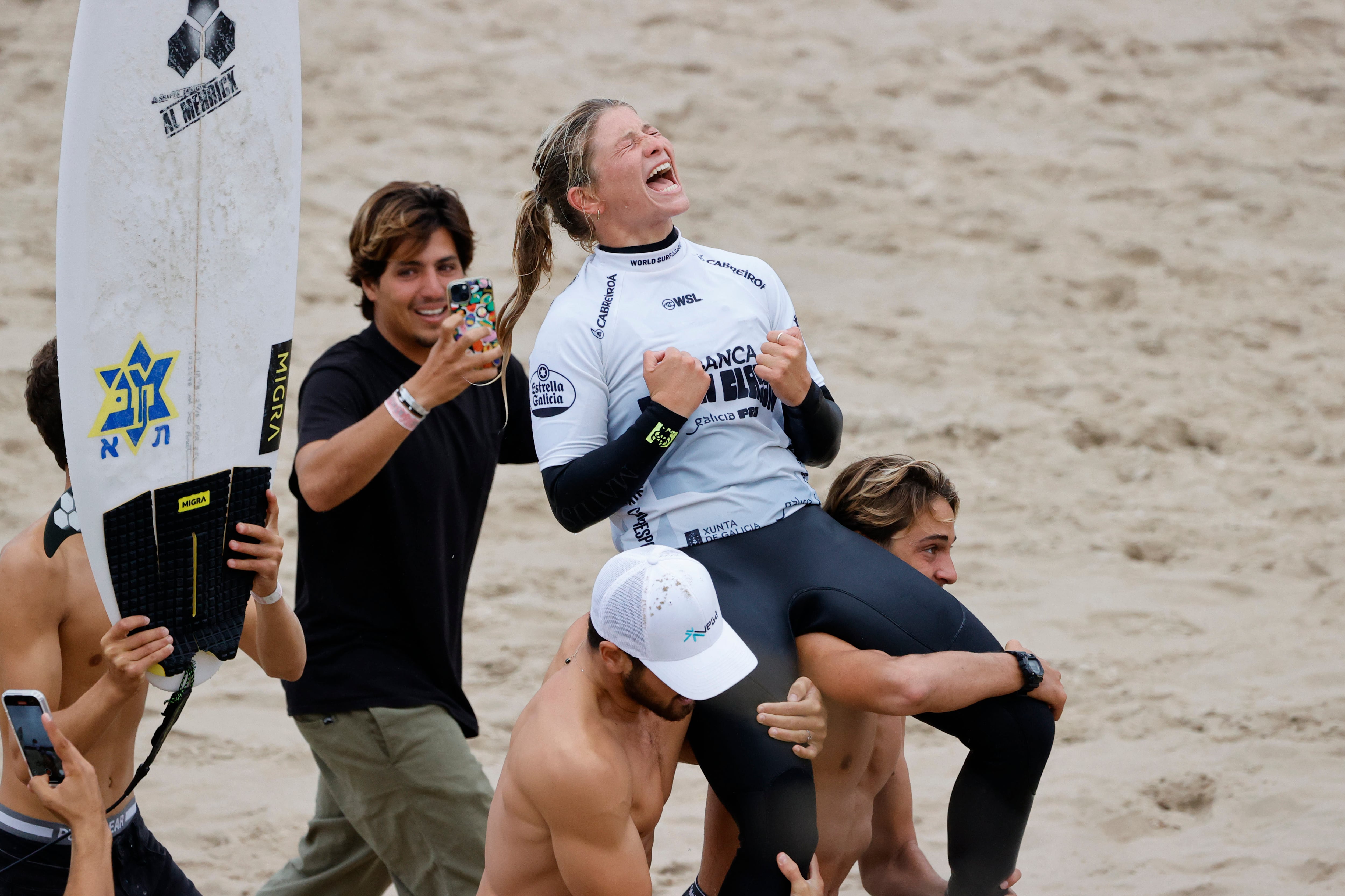 Anat Leliot celebra su victoria este sábado tras la final del Pantín Classic (foto: Kiko Delgado / EFE)