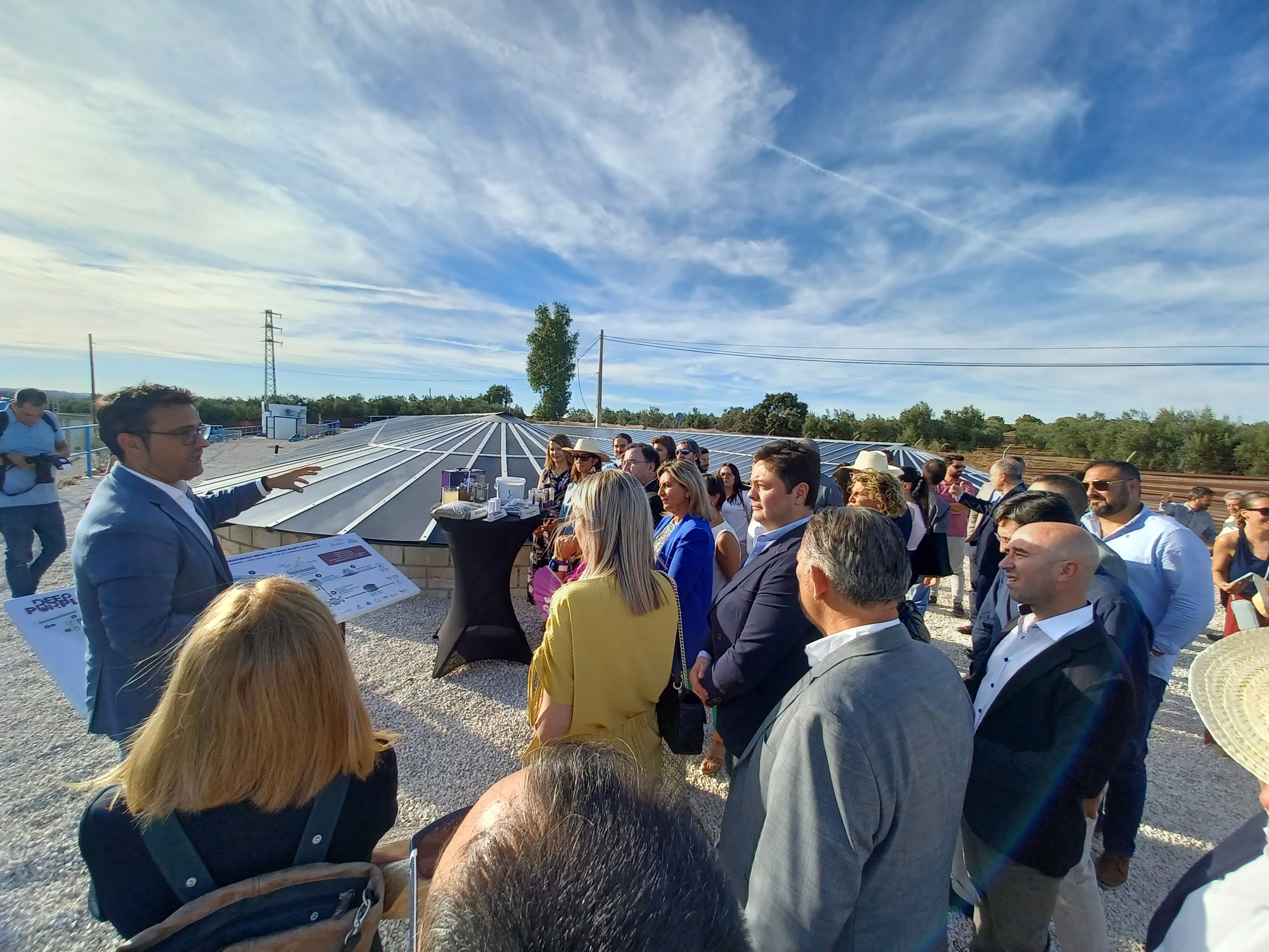 Inauguración del proyecto &quot;Deep Purple&quot; en Linares.