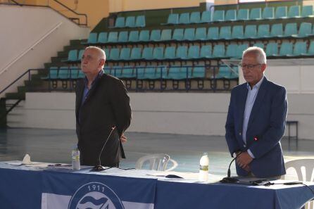 Minuto de silencio en memoria de Pedro Garrido