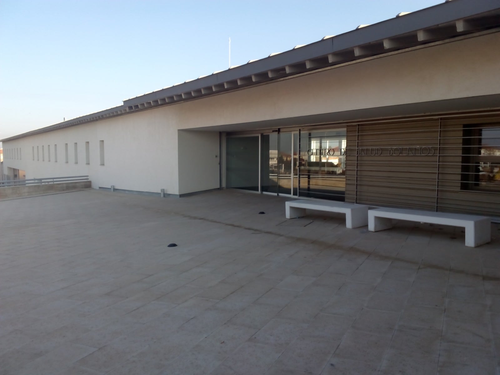 Fachada del Centro de Salud de Bolaños de Calatrava