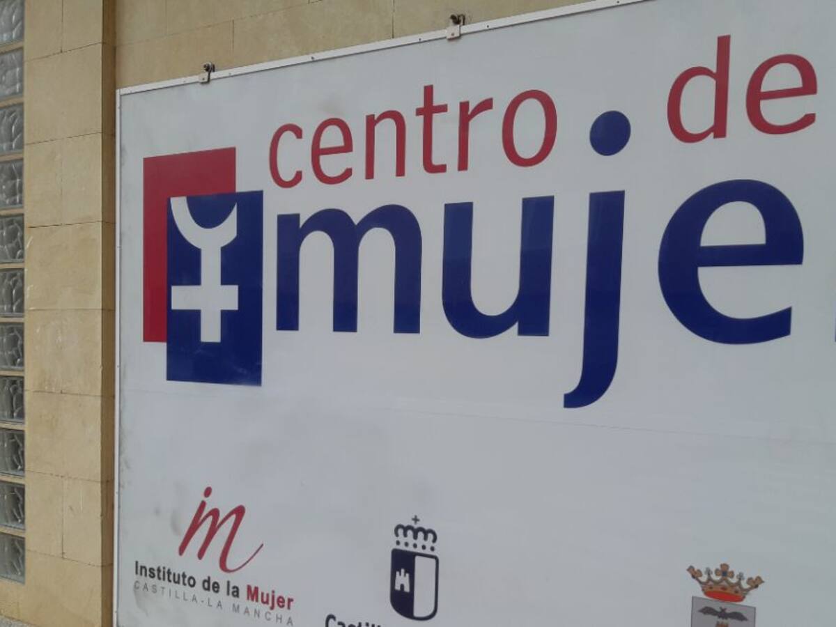 El Ayuntamiento garantiza la atención integral a las mujeres víctimas de la violencia de género