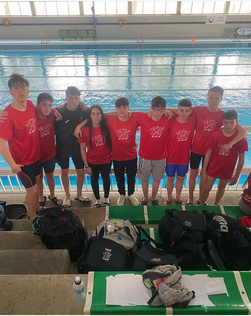 Nadadores de la sección de natación del Centro Excursionista Eldense